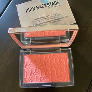 Dior blush rosy glow in CORAL 004